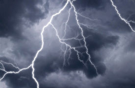 Lightning Strike at Sea World’s Discovery Cove Injured 8