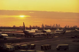 United Airlines Baggage Handler Injured in Incident at Chicago’s O’Hare Airport