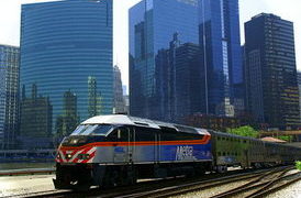 Metra Train Hits, Kills Female Pedestrian on Chicago’s South Side