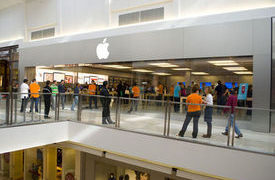 Woman, 83, Sues Apple for $1M After She Breaks Her Nose on Glass Doors