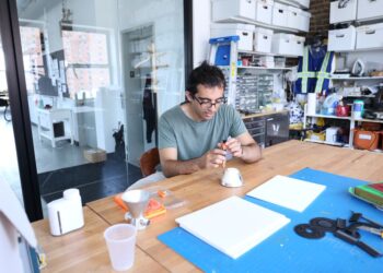 Tomorrow Lab Workshop Unites Design and Engineering